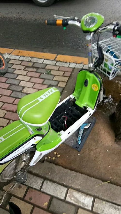 为何电动车出厂时未对蓄电池做防盗设计？