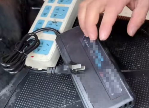 给电动车充电，10个人9个错，难怪骑不远，电瓶不耐用